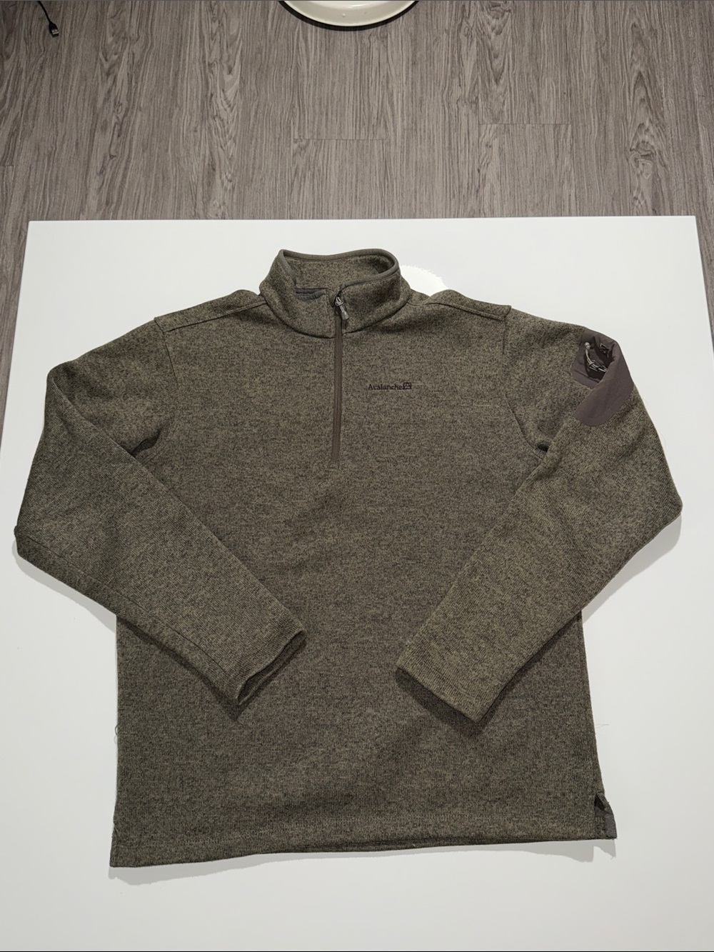 Avalanche Men's Olive Green Quarter-Zip Sweater